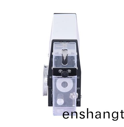 純氣動(dong)剝(bo)皮機(jī)